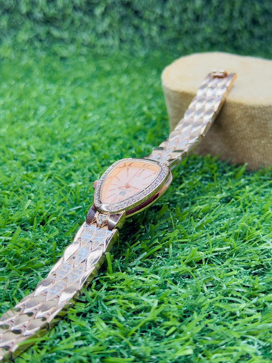 Luxury Gold Snake-Inspired Ladies Watch – True Worth Exclusive