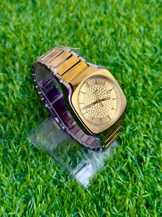 Patek Philippe Square Watch – Classic Design | Butterfly Lock | Date & Time